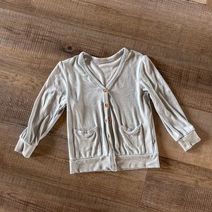 KyteBaby toddler cardigan in fog EUC Size 4t